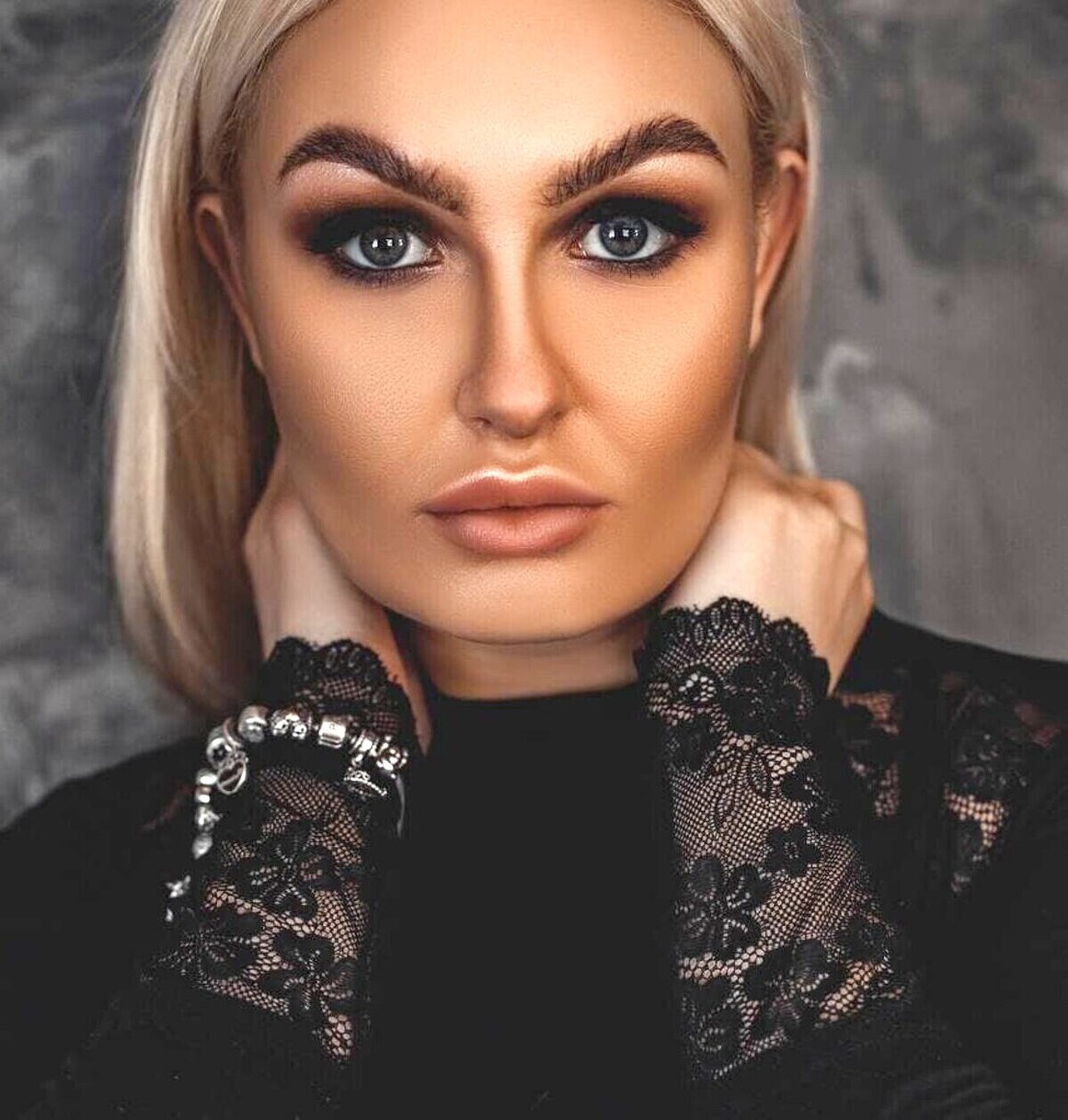 photo de face de johnson