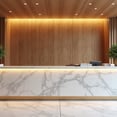 recepcion con frente de marmol. pared con revestimiento de madera 