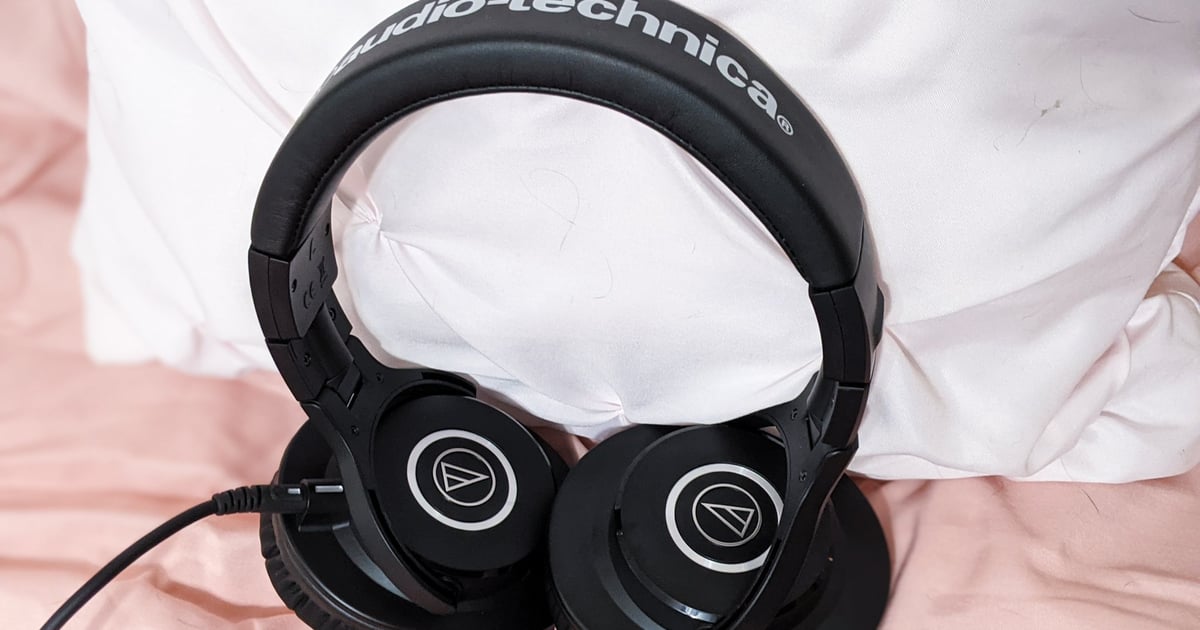 audio-technica ATH-M40X 新品未使用 Amazon.com: Audio-Technica ATH-M40x Professional Studio