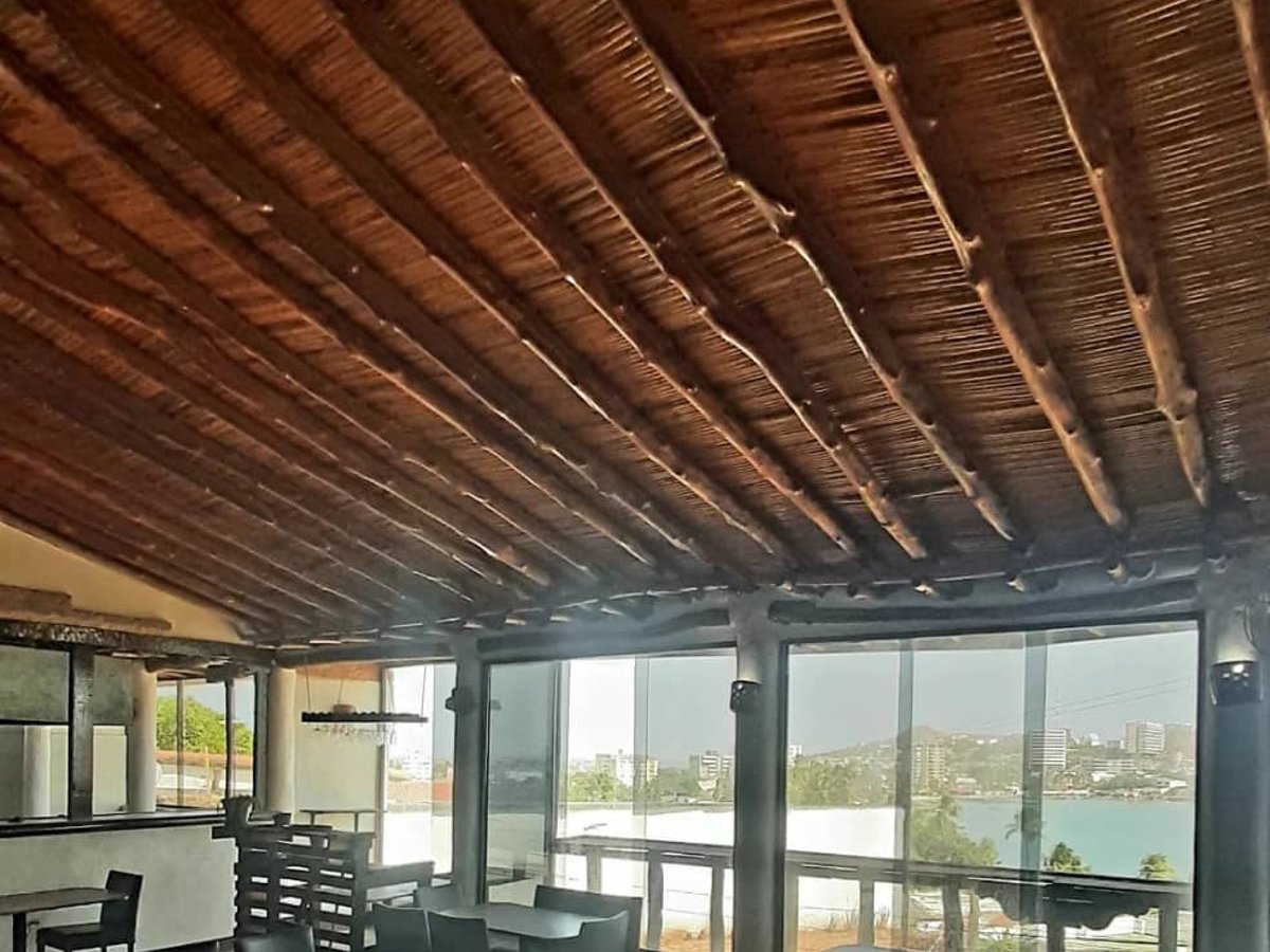 Local Comercial Pampatar — Pampatar, Isla Margarita