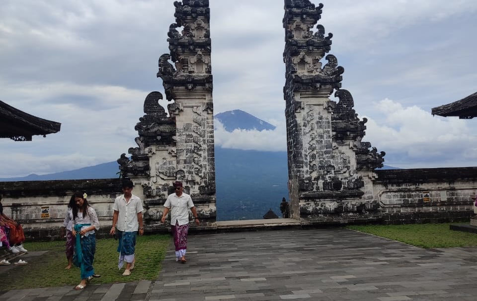 Lempuyang Gate