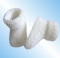 Chaussons_bebe__tricot_bb__tricotes_main_blanc_LAIT__laine_calinou__mousse_à_revers__bb_mixte_fille_