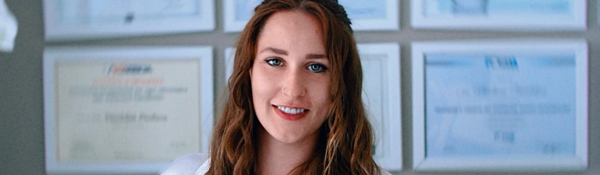 Faccette dentali, il caso di Miriam. Studio dentistico Vivaldini