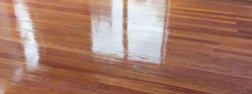 ## Pulido e Hidrolaqueado de Pisos de Madera en Vicente López En Marincic Pisos nos especializamos