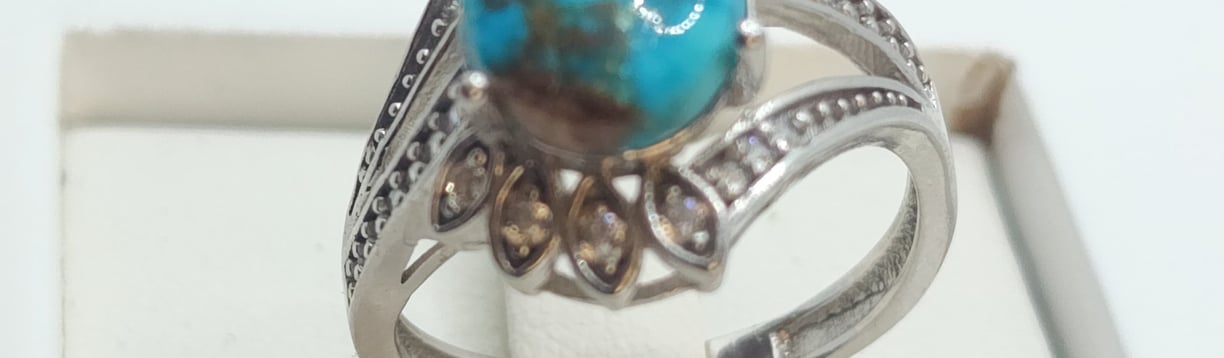 a ring with a turquoise turquoise turquoise turquoise turquoise turquoise turquoise turquoise turquoise turquoise turquoise turquoise