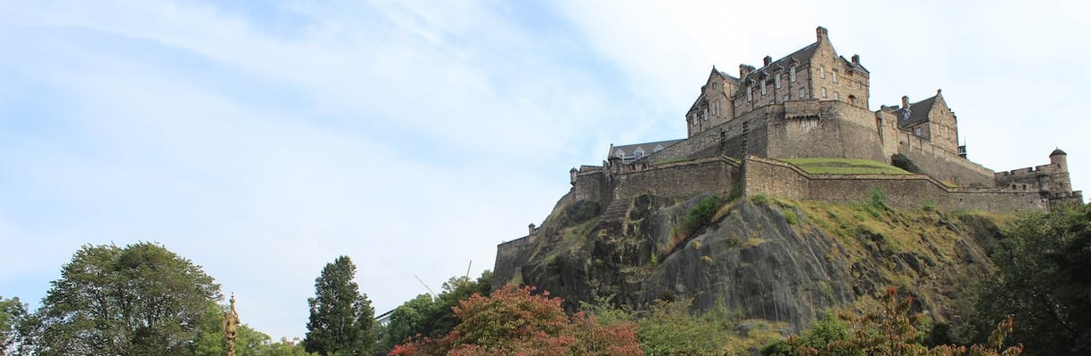 view of the edinburgh castle