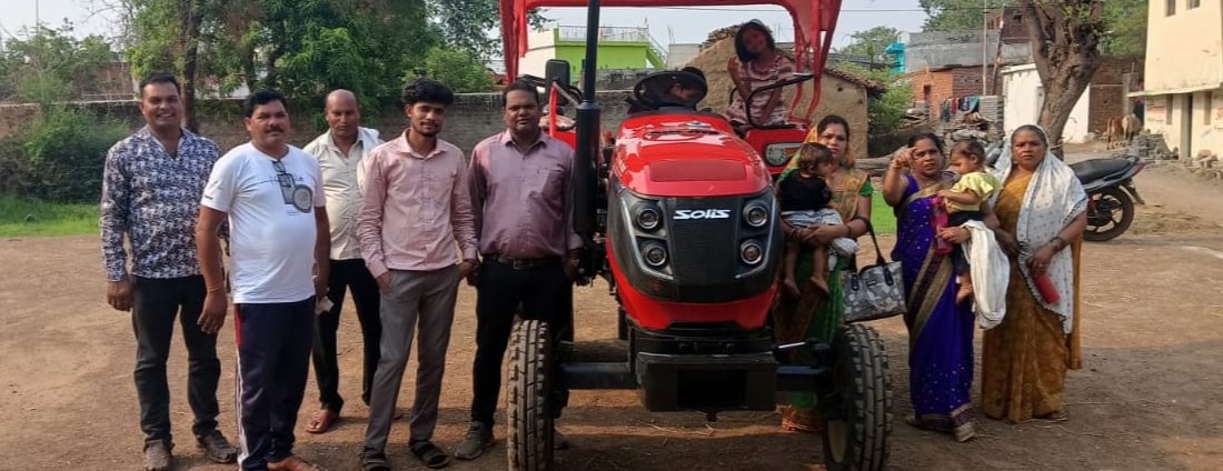 Photo with Tractor