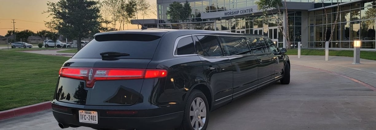 Limo outside wedding venue