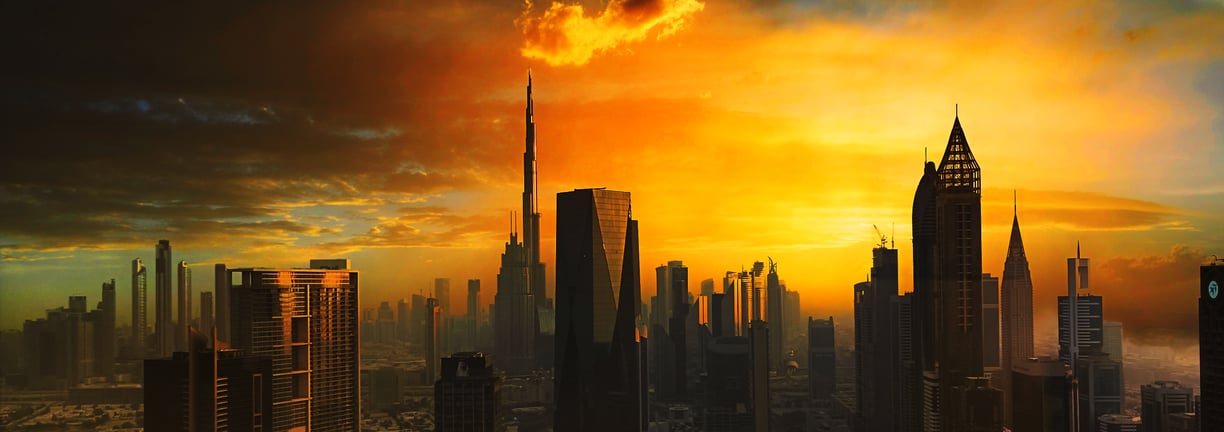 صورة لمدينة دبي تمثل الفرص الاستثمارية والعائد المالي على شراء عقارات من فلل وشقق