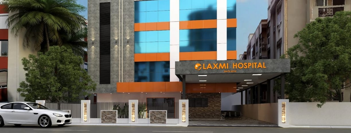 An image of Laxmi Hospital building in Kochi, Kerela