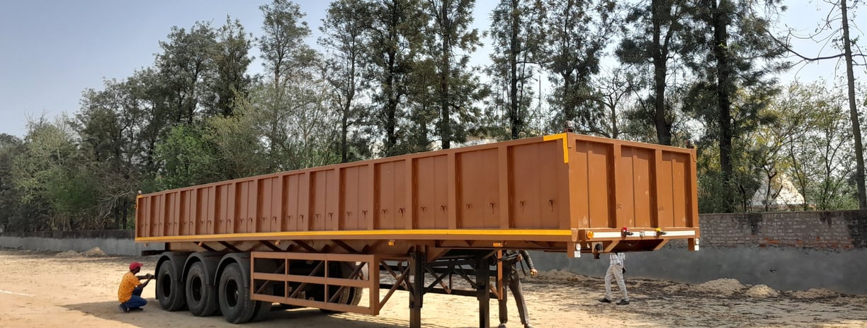 Customizable Sidewall Trailer with corrugated panels – ICAT-approved design.