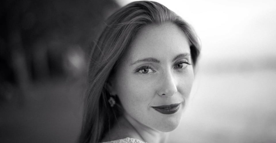 layla-claire-soprano-headshot.jpg