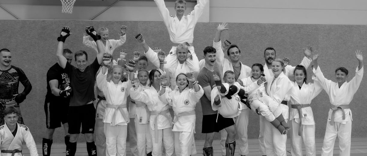 Athleten der Abteilung Ju-Jutsu Groitzsch