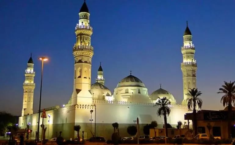 masjid quba front