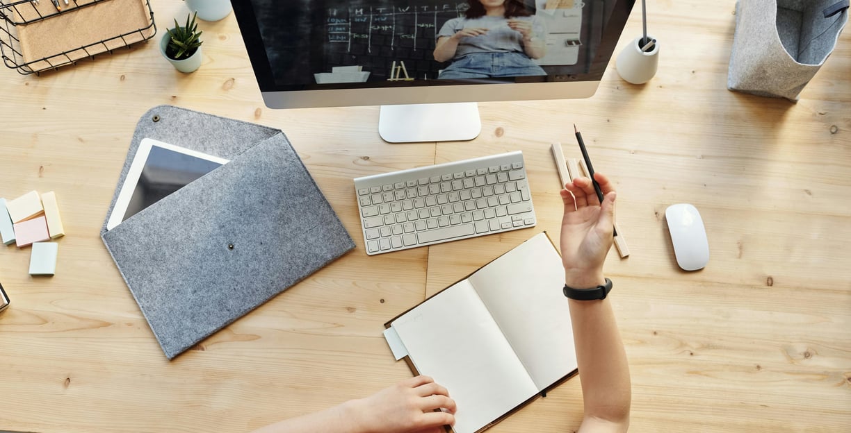 Formation française en marketing digital avec droit de revente