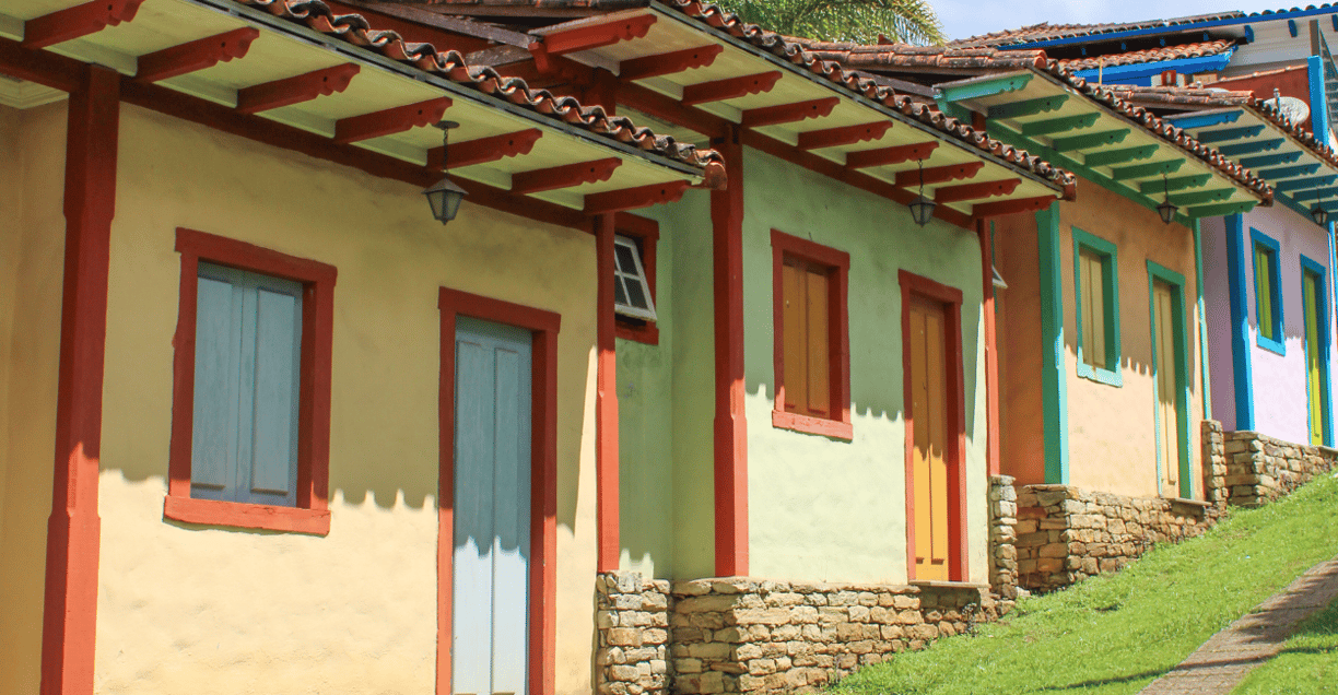 Casas Históricas em Lavras Novas, Distrito Histórico de Ouro Preto, Minas Gerais