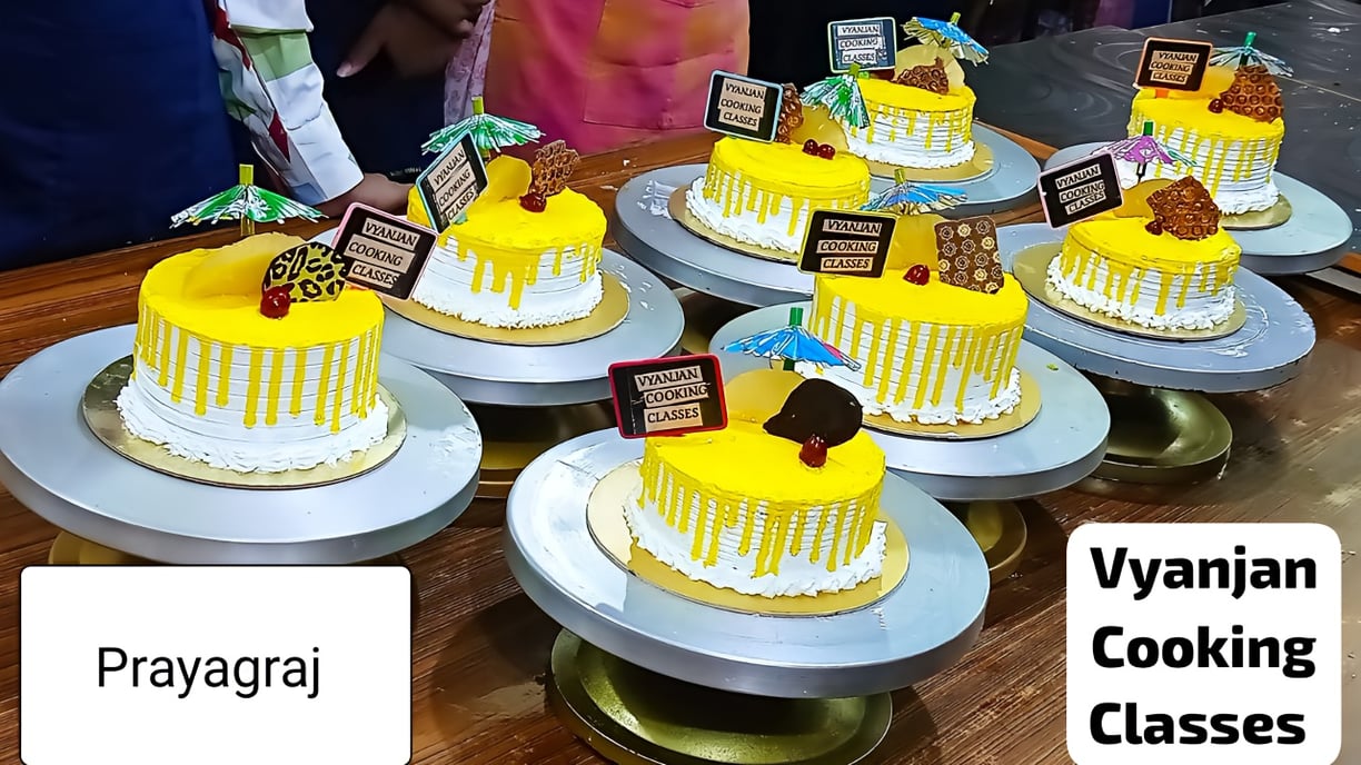 Cakes Vyanjan Cooking Classes Prayagraj