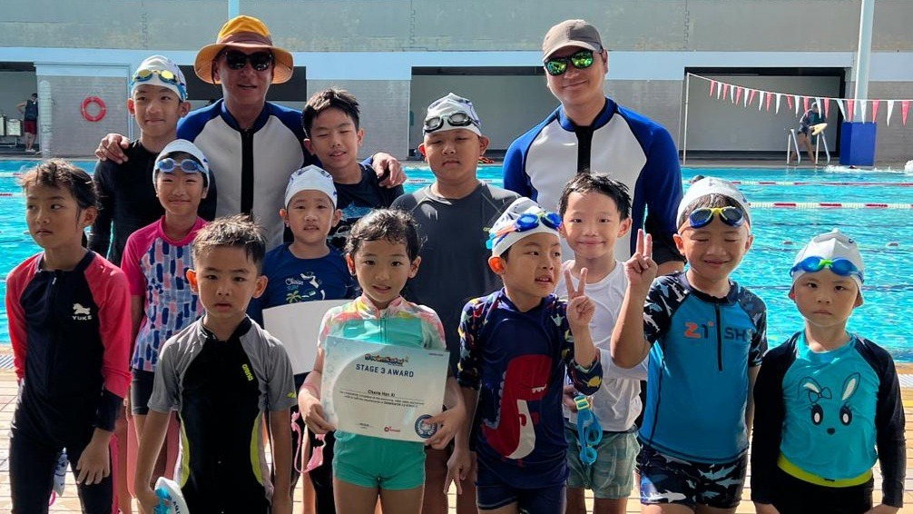 swimming lessons with coach justin at bishan swimming complex