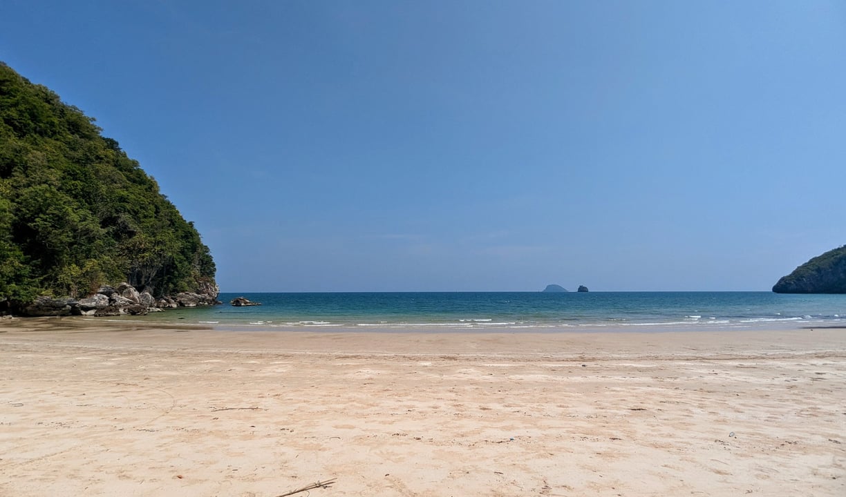 Bang Chak, Chumphon Pathio