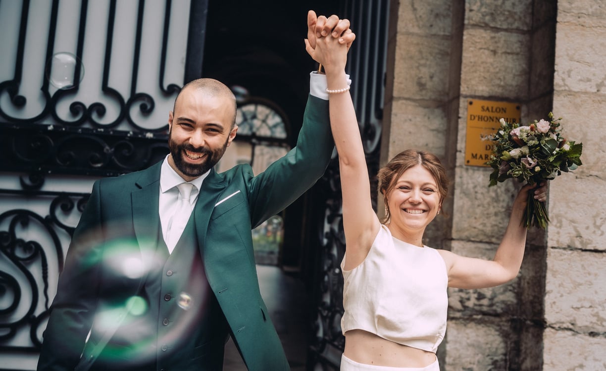 prestation photo de mariage à la mairie de Bourg-en-Bresse