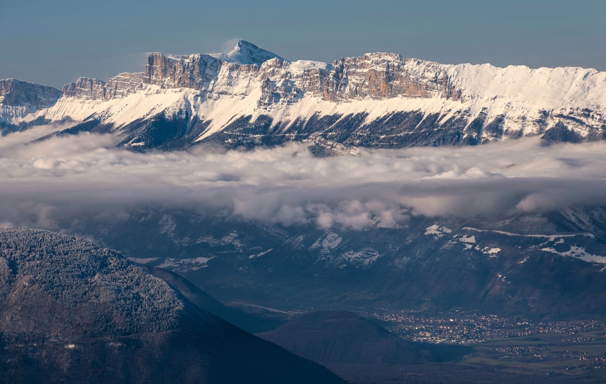 Vallée de la Gresse une belle journée d'hiver, depuis Chamrousse