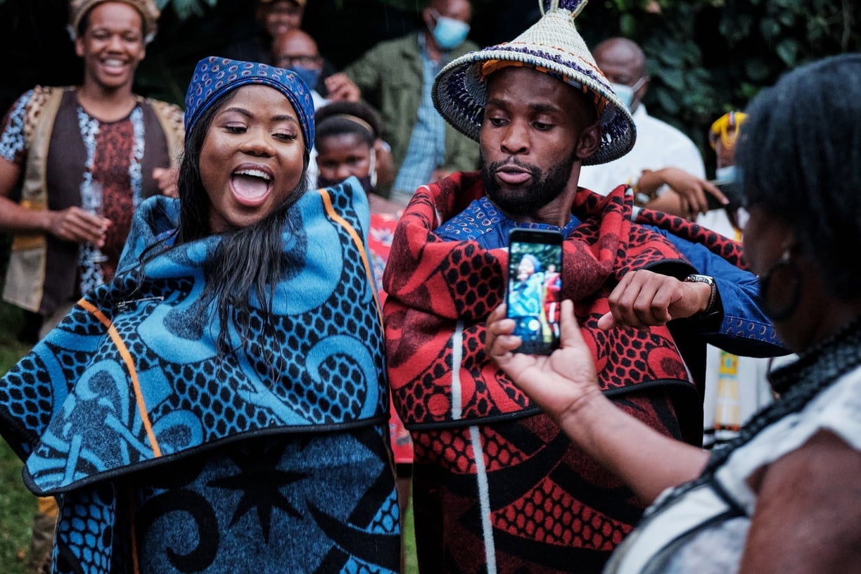 Traditional wedding photographer Durban