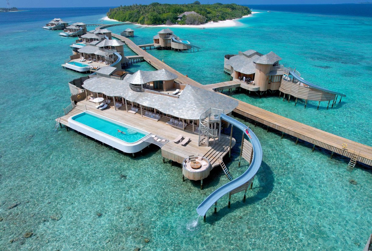 soneva-fushi-maldives-overwater-villa-view-3