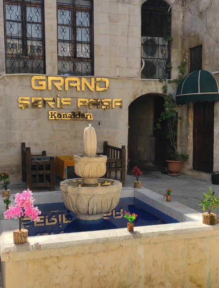 Grand Şerif Paşa Konakları | Urfa Mekanlar