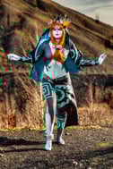 Cosplay de Midona en présentation.