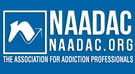 Logo da NAADAC (The Association for Addiction Professionals)