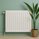 Lotus Cold Plasma Heizkörper montiert im Wohnraum – effiziente Wärmelösung mit innovativer Technologie