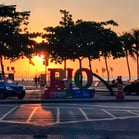 Amanhecer na praia de Copacabana