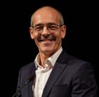 RIcardo Alemao est le co-fondateur de la Méthode Mental Minceal