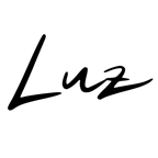 Luz en casa de Mariarosa logo