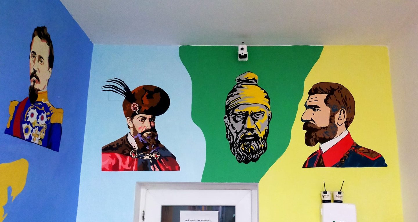 Pictură murală educațională domnitori.