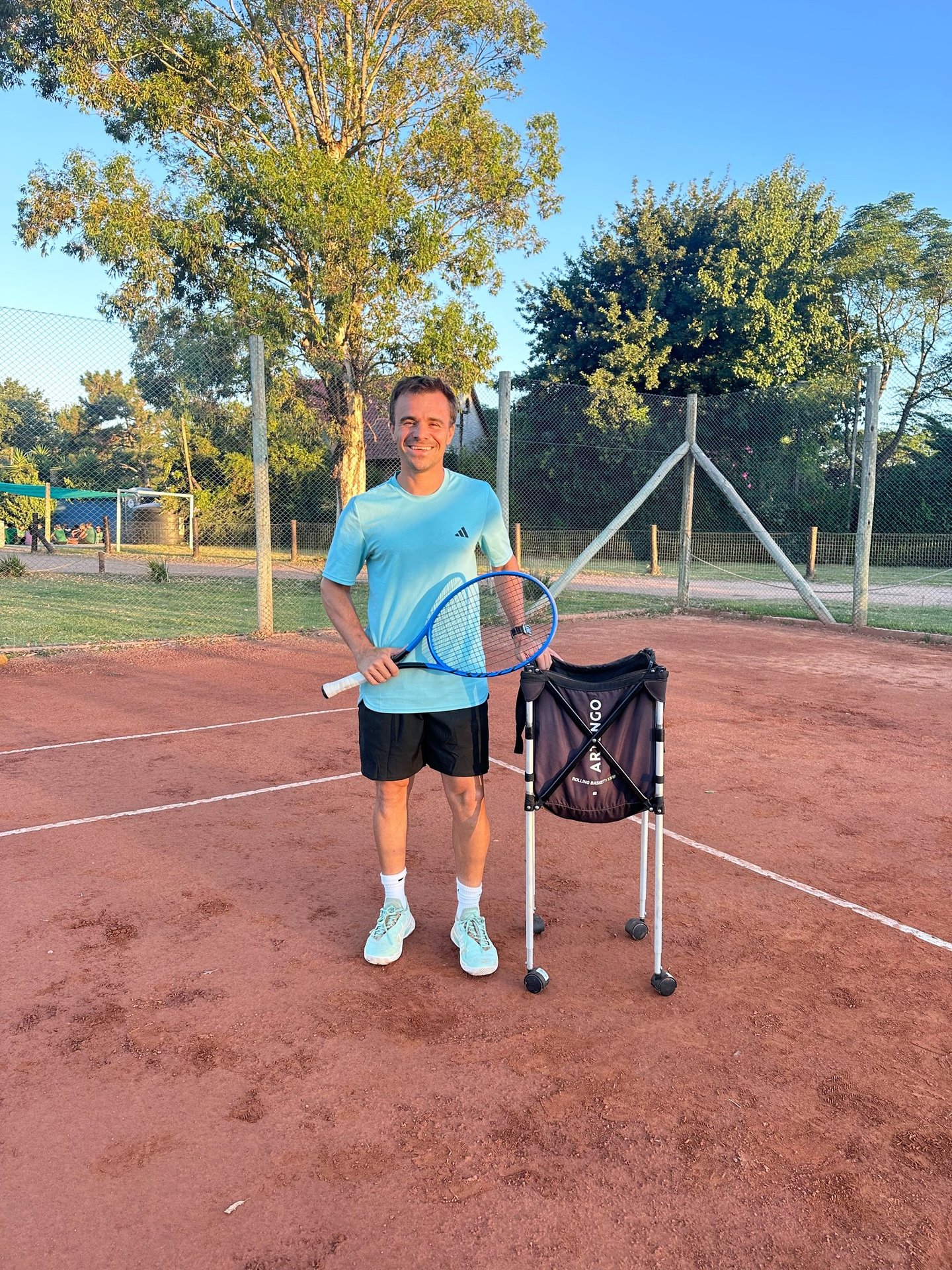Foto Santiago Almeida, Profesor de Educación Física y Profesor de Tenis en El Pinar