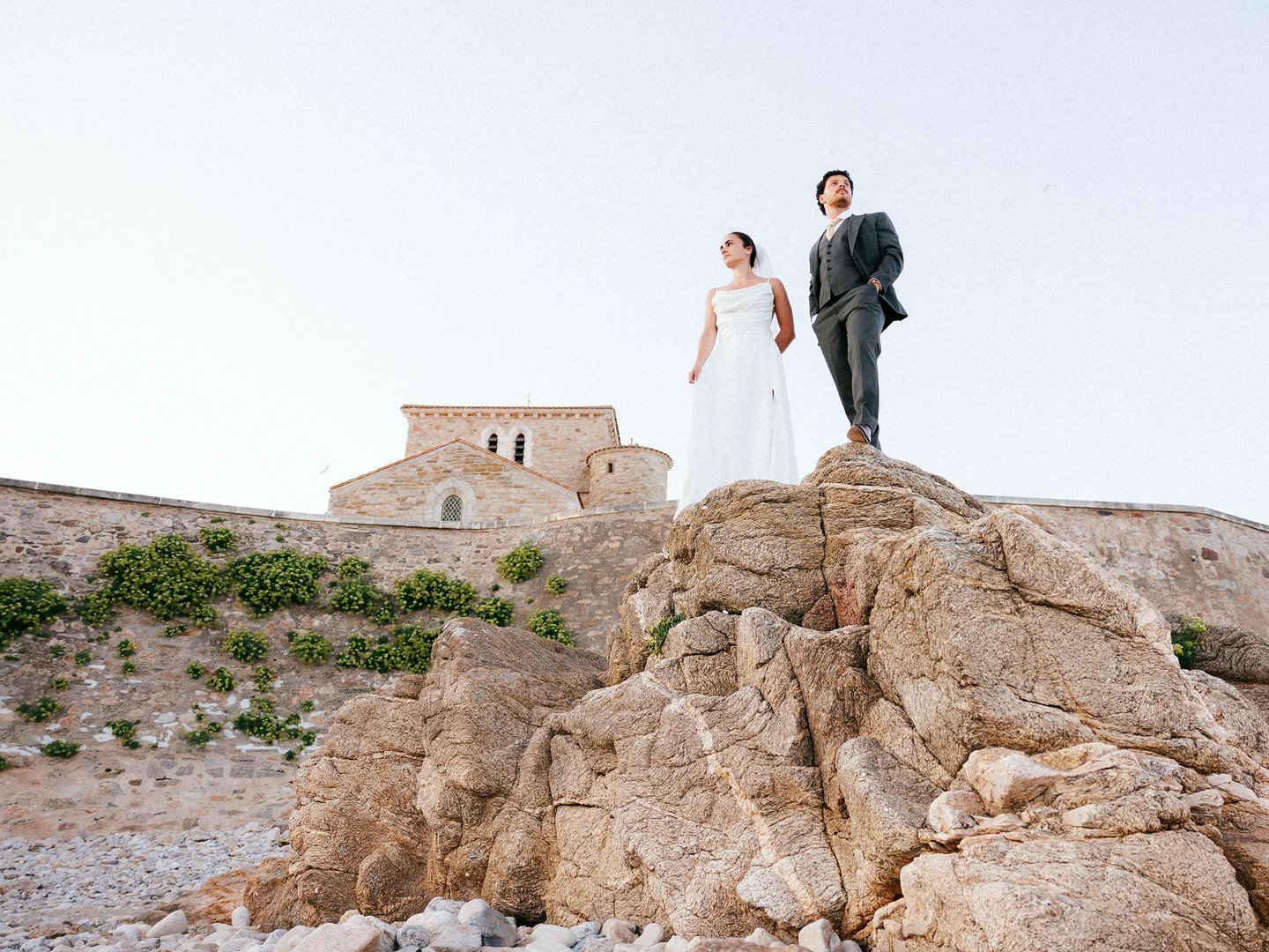 High-end french wedding photographer, luxury, located in west coast of France, Vendée