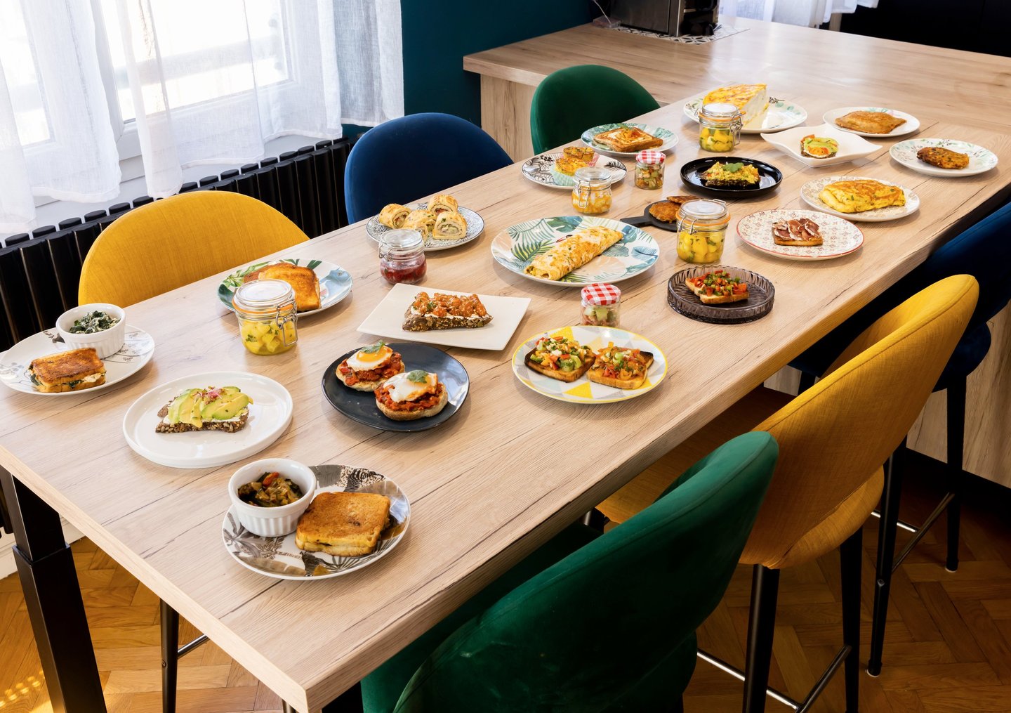table de petit déjeuner, breakfast table, brunch