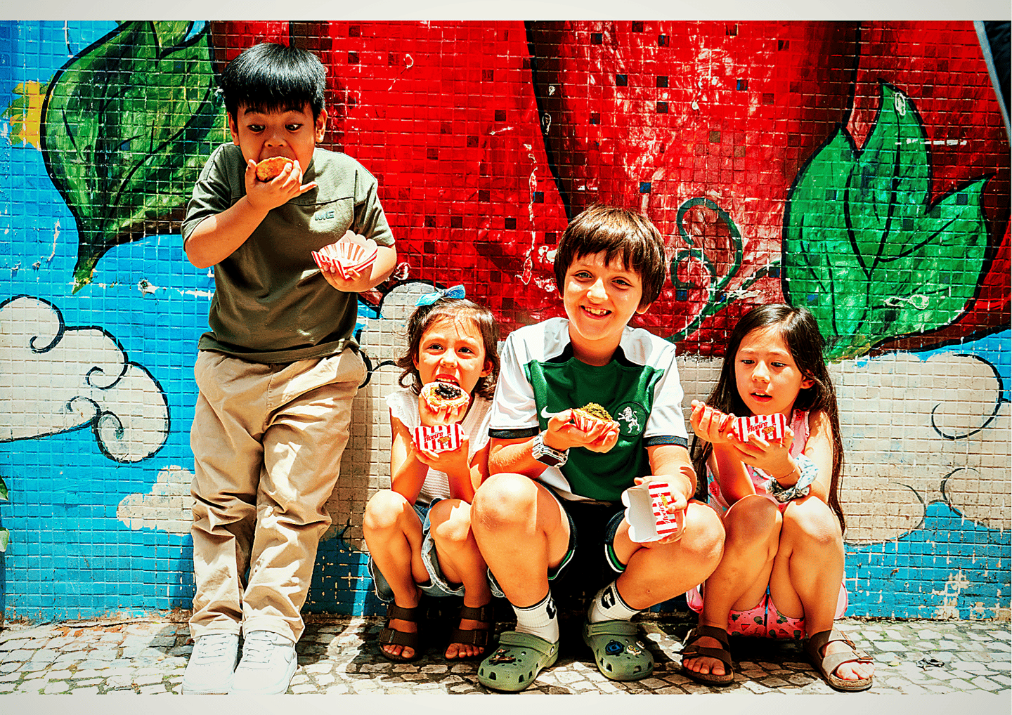 Kids Enjoying food at Aveiro Macau