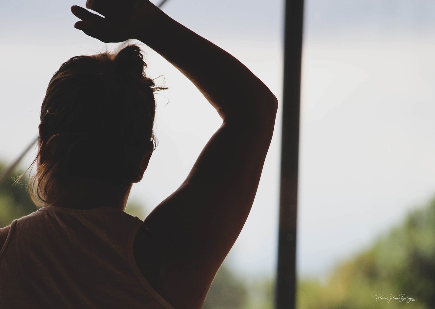 este spontané symbolisant le lien entre corps et intériorité