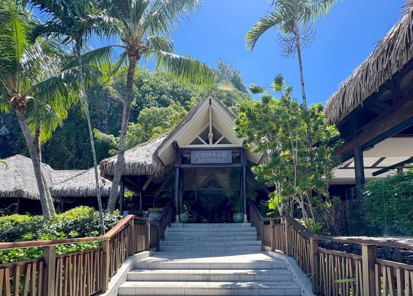 Conrad Bora Bora reception & restaurants