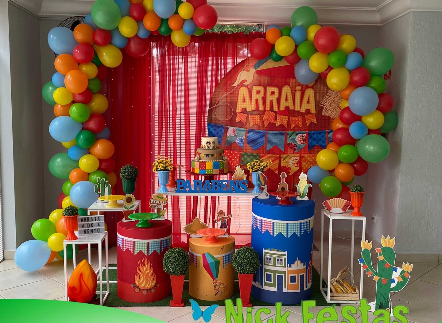 Aluguel de decoração infantil Festa Junina na Freguesia do Ó com mesa decorada temática