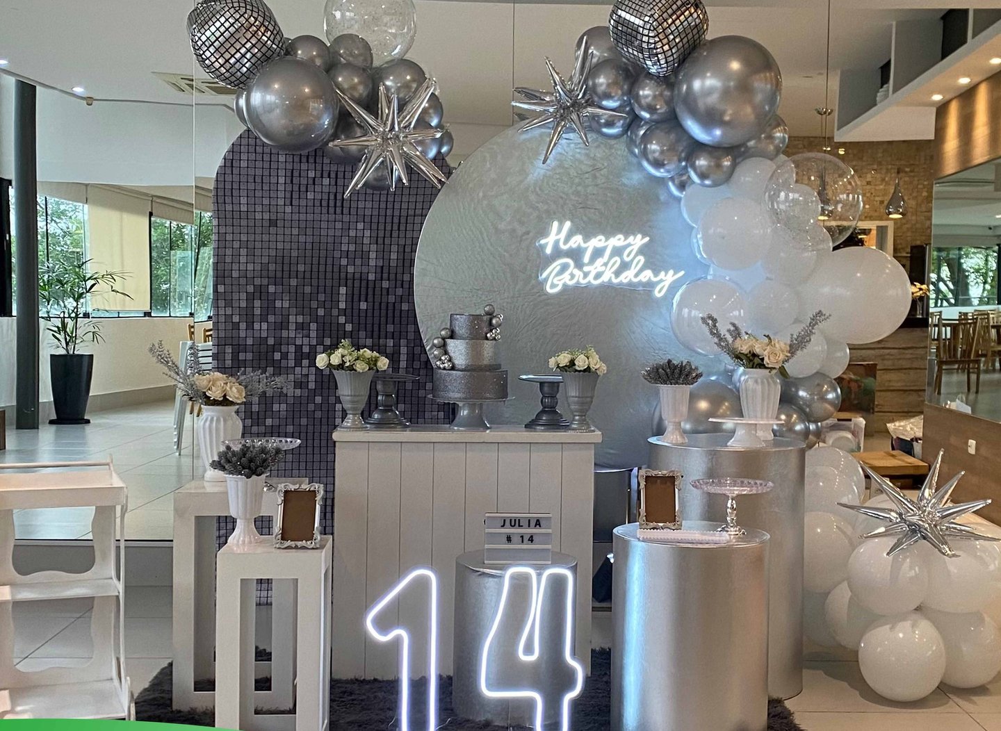 Aluguel de decoração infantil Festa Teen Prata na Freguesia do Ó