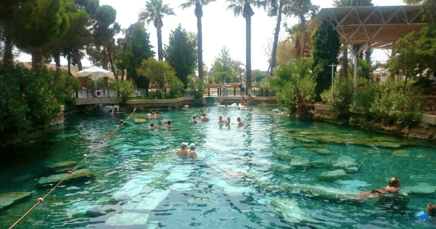 Kleopatra Havuzu