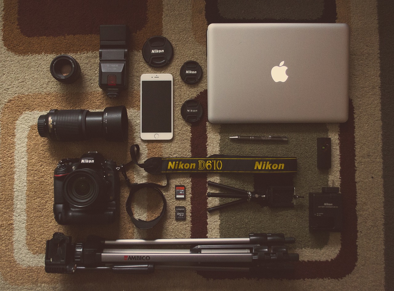 The Ultimate Photography Packing List for Travelers: Essential Gear, Accessories, and Smart Tips