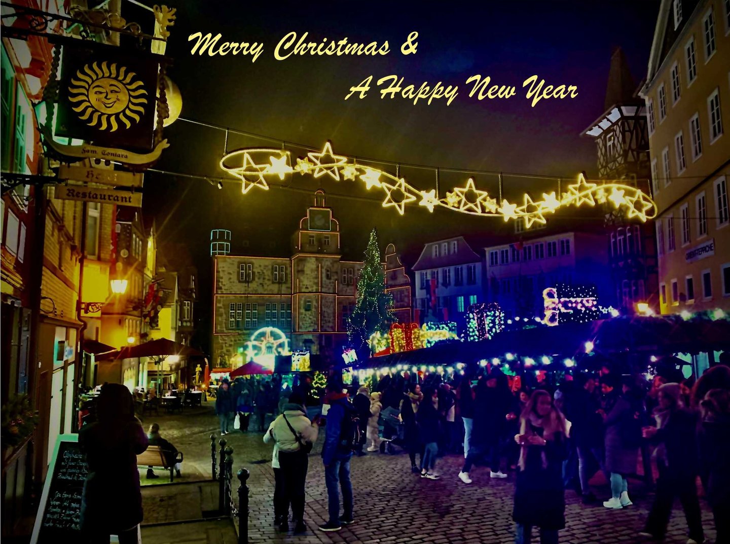 This picture shows the Christmas market in Marburg, Germany