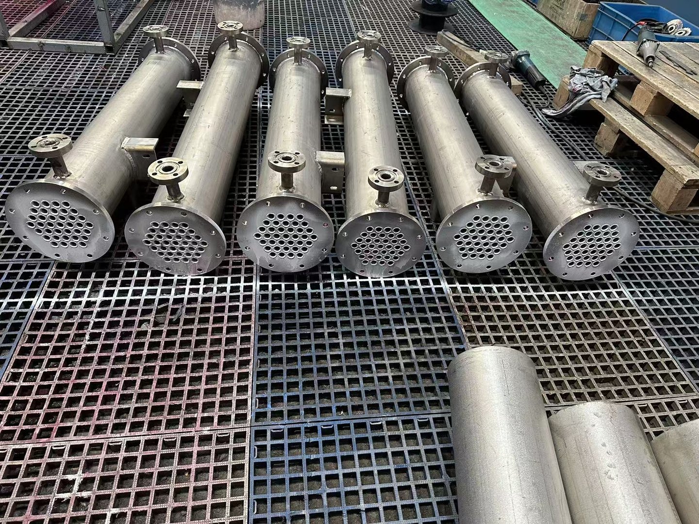 PMI PIPING Welded Components and Heat Exchangers