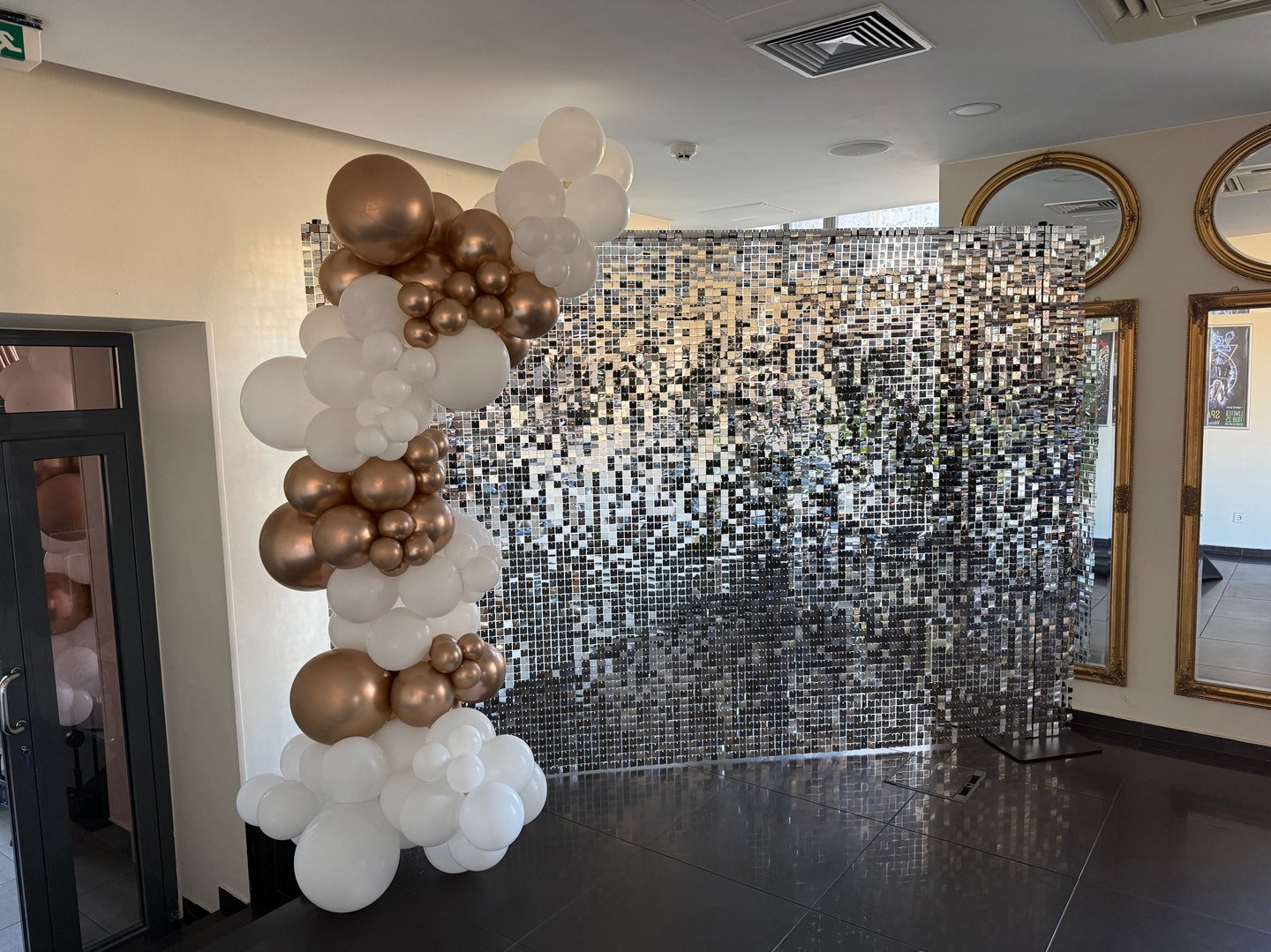 foto sienele vilnius, vilnius foto sienos, fotosienos nuoma vilnius, fotosiena nuoma