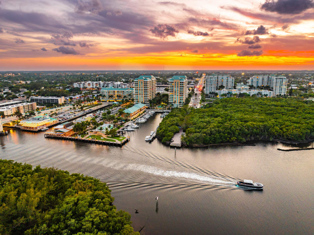 Palm Beach County elderly home care services in Boynton Beach