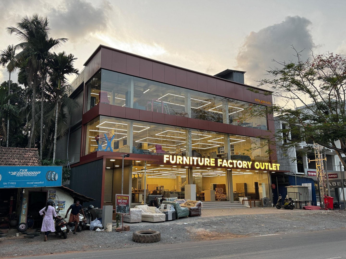 Best exterior facade and glass solutions company in Kerala